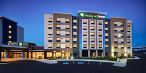 Holiday Inn Express - Niagara-On-The-Lake, an IHG Hotel